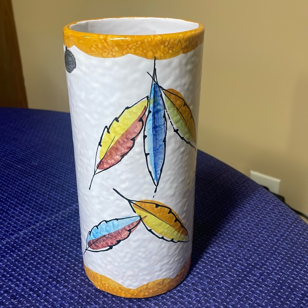 Guildcraft handmade Pottery Italy Vase Feathers